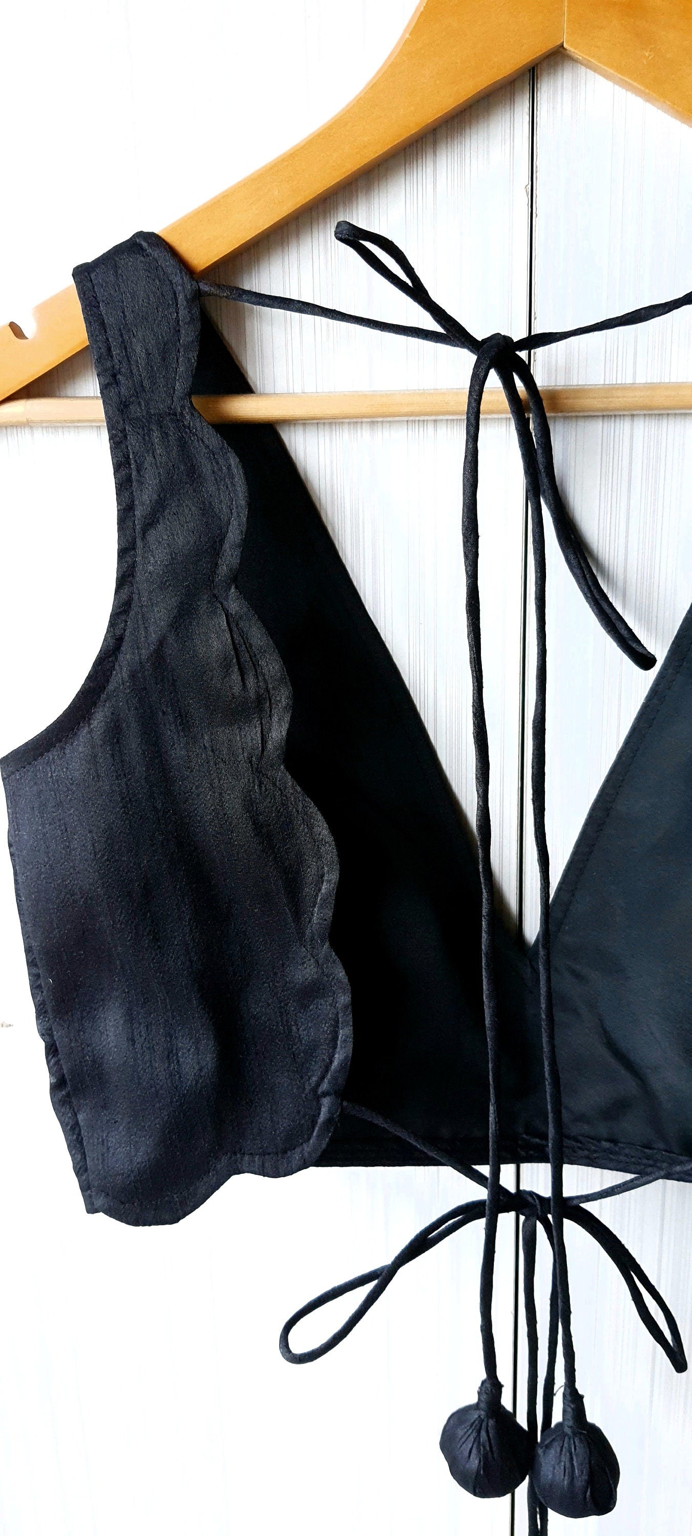 Raw Silk Deep V Neck Solid Blouse with Scallop Back DVBL_063