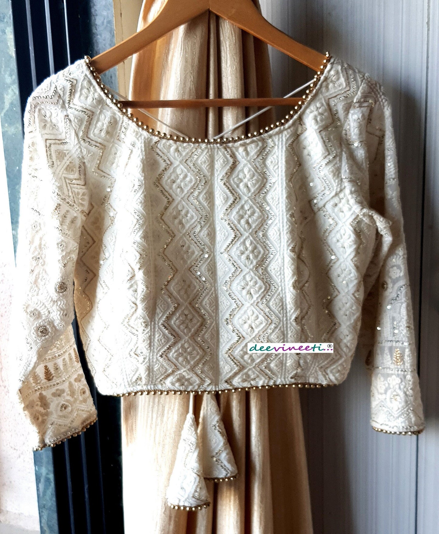 Ivory Chikankari Lucknowi Boat Neck. Blouse DVBL_058