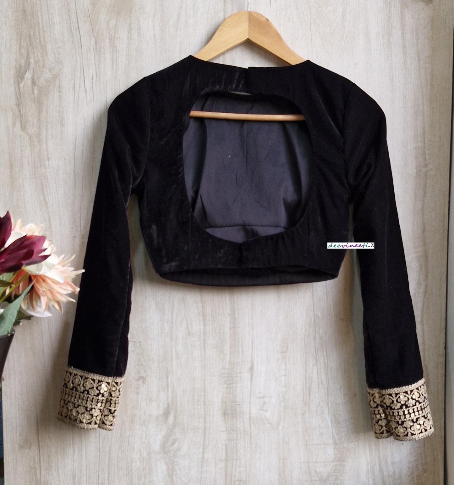 Black Velvet Jewel Neck Full Sleeves Blouse DVBL_388