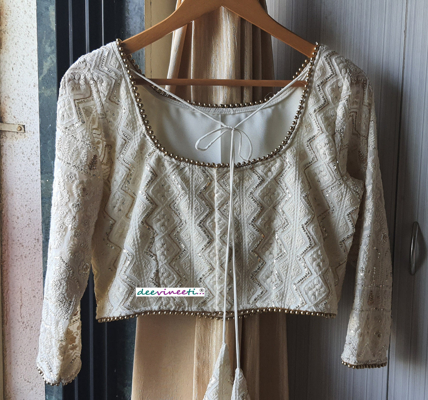 Ivory Chikankari Lucknowi Boat Neck. Blouse DVBL_058