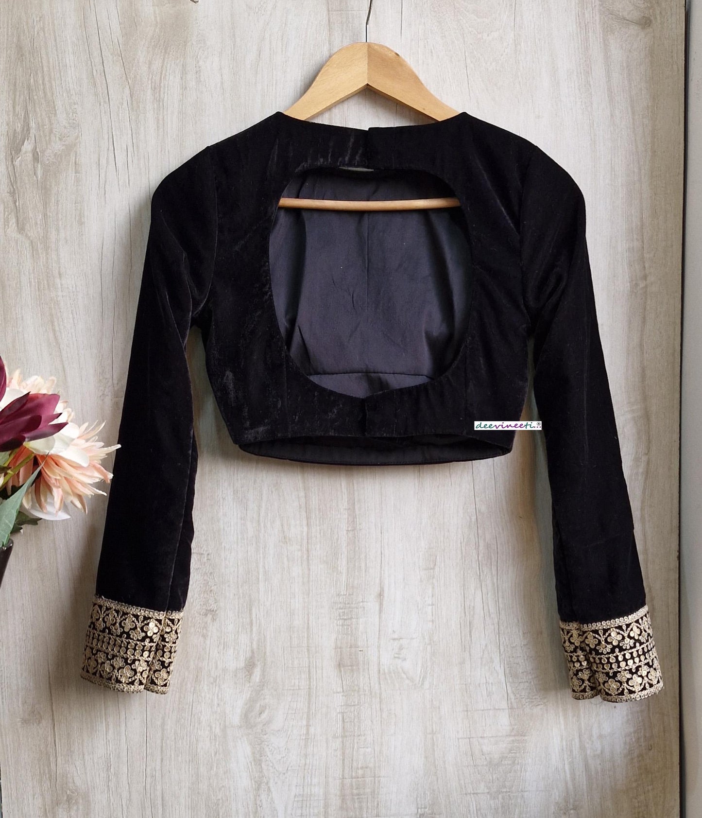 Black Velvet Jewel Neck Full Sleeves Blouse DVBL_388