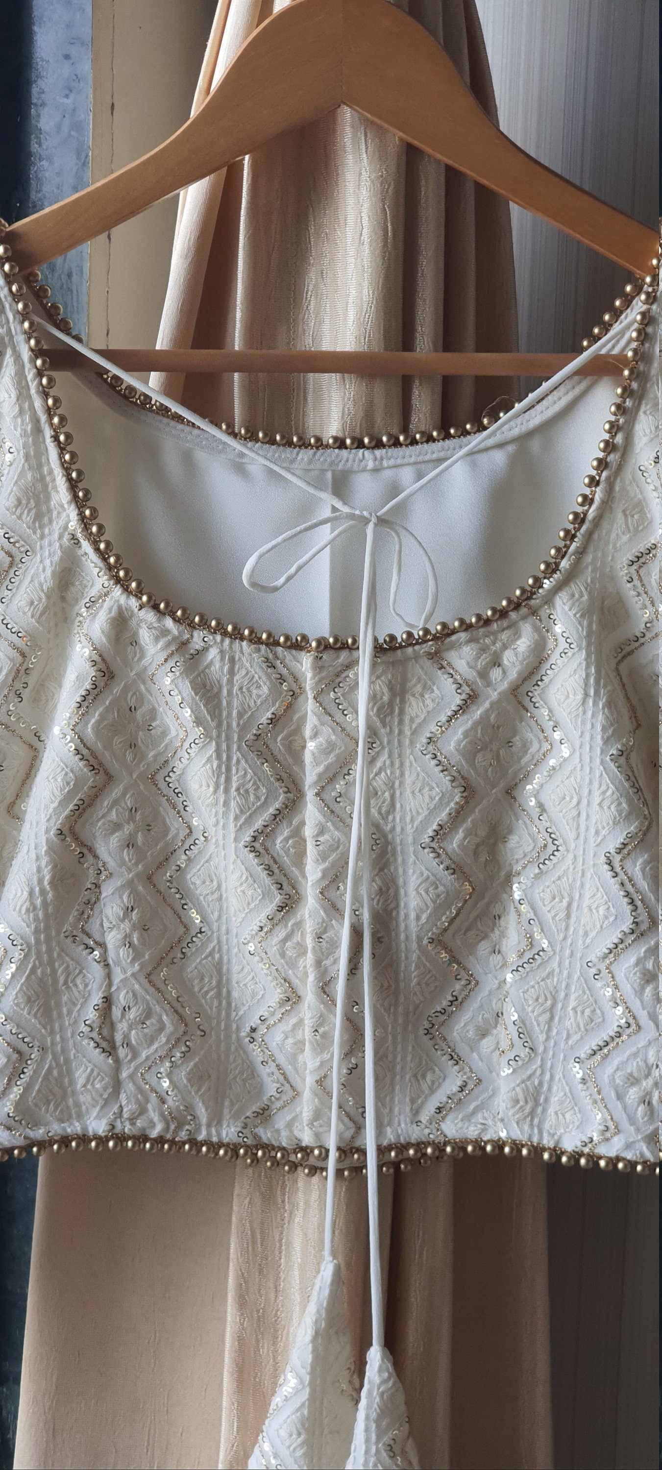 Ivory Chikankari Lucknowi Boat Neck. Blouse DVBL_058
