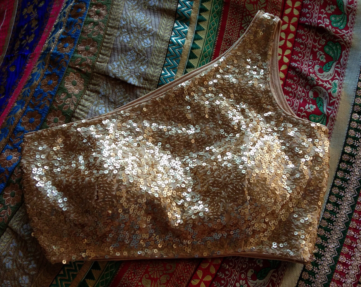 Gold Sequins One Shoulder Blouse. DVBL_028