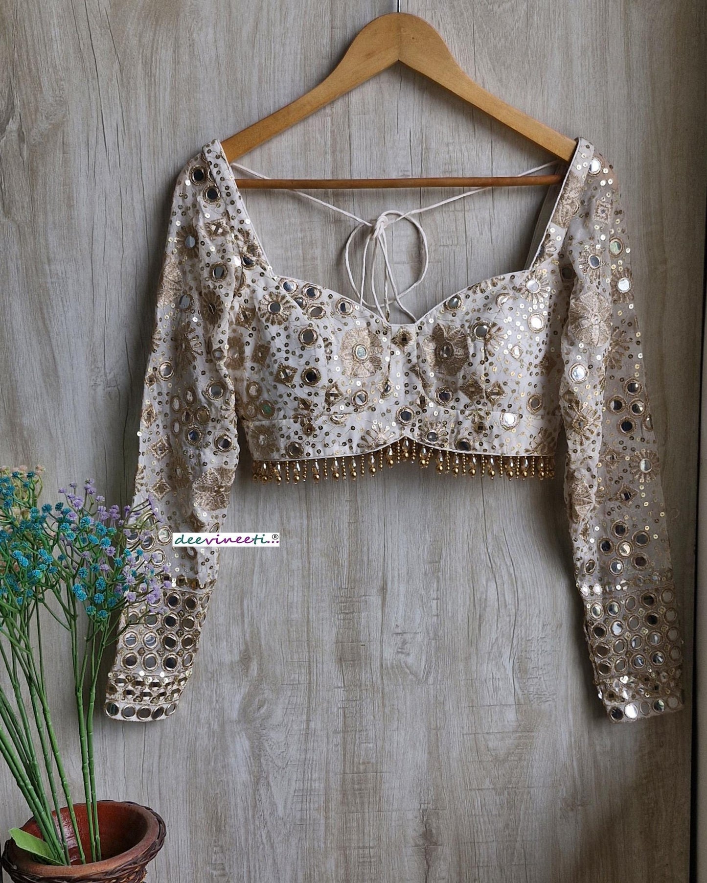 Ivory and Gold Embroidered Sweetheart Neck Long Sleeves Blouse DVBL_373