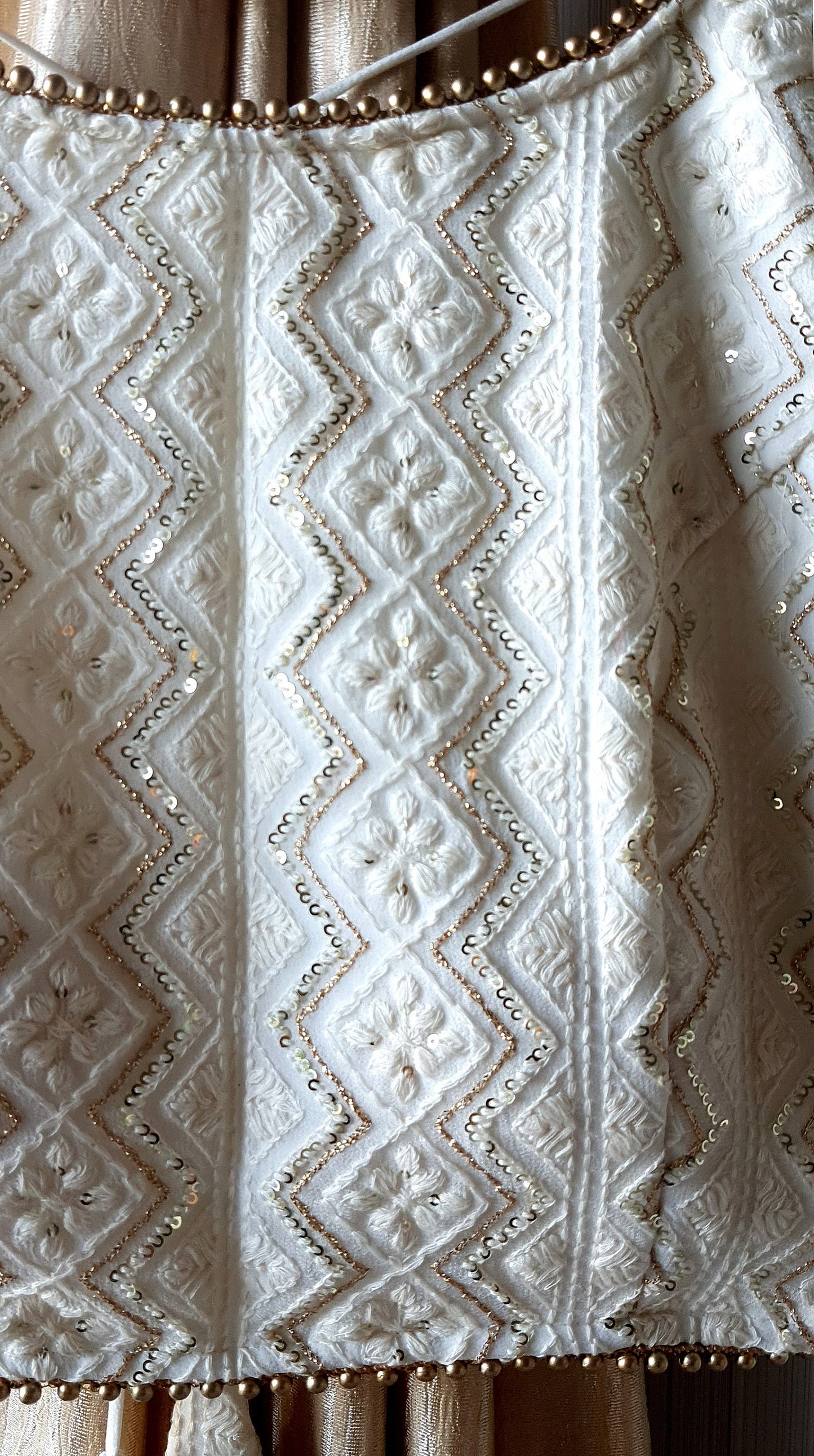 Ivory Chikankari Lucknowi Boat Neck. Blouse DVBL_058
