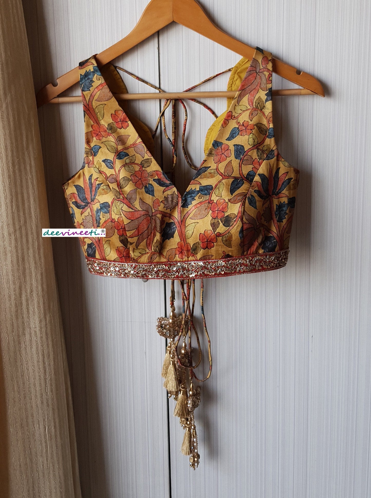 Medallion Yellow Printed  Scallop Neck Blouse DVBL_241