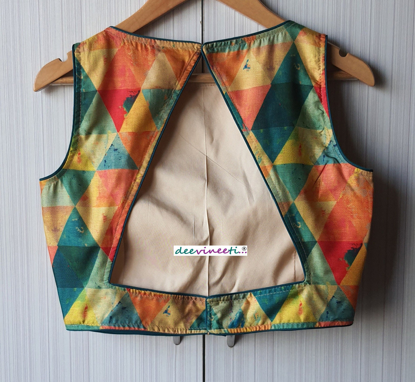 Multicolor Printed Khadi Silk Small Round Neck Blouse Sleeveless Open Back DVBL_075