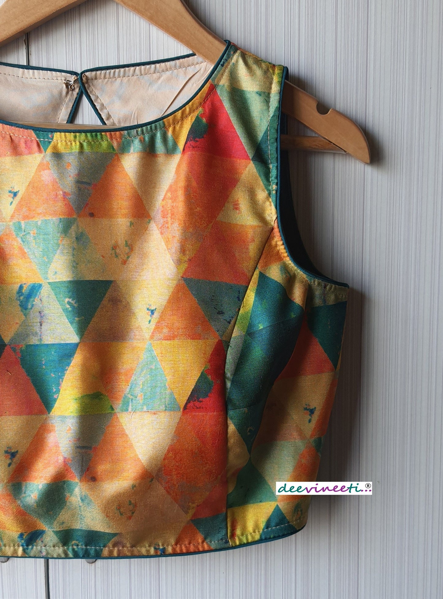Multicolor Printed Khadi Silk Small Round Neck Blouse Sleeveless Open Back DVBL_075