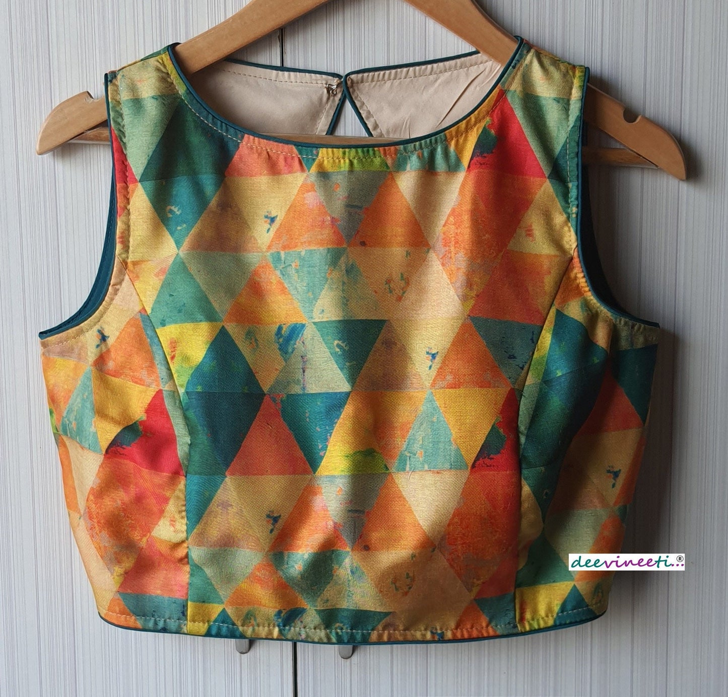 Multicolor Printed Khadi Silk Small Round Neck Blouse Sleeveless Open Back DVBL_075