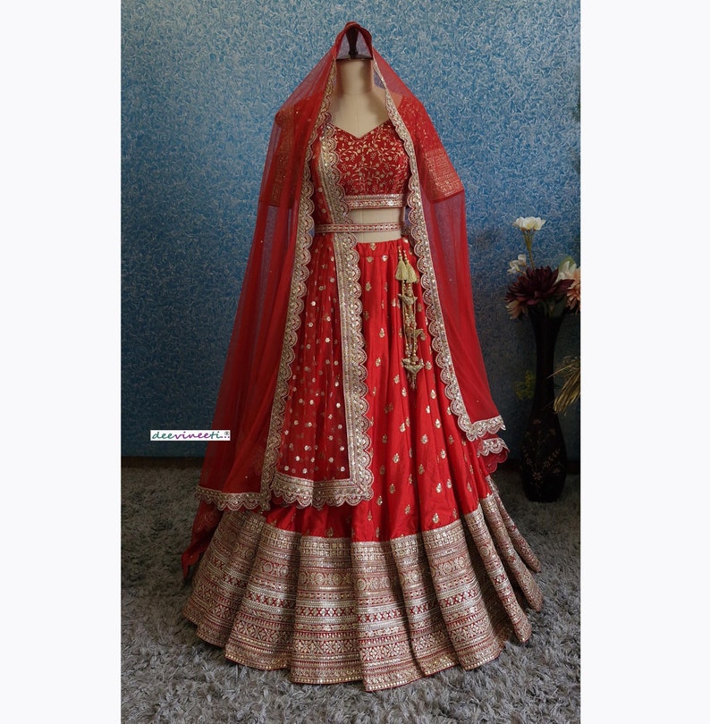 Designer Bridal Red Embroidered Silk Lehenga Choli DVMTD_0256